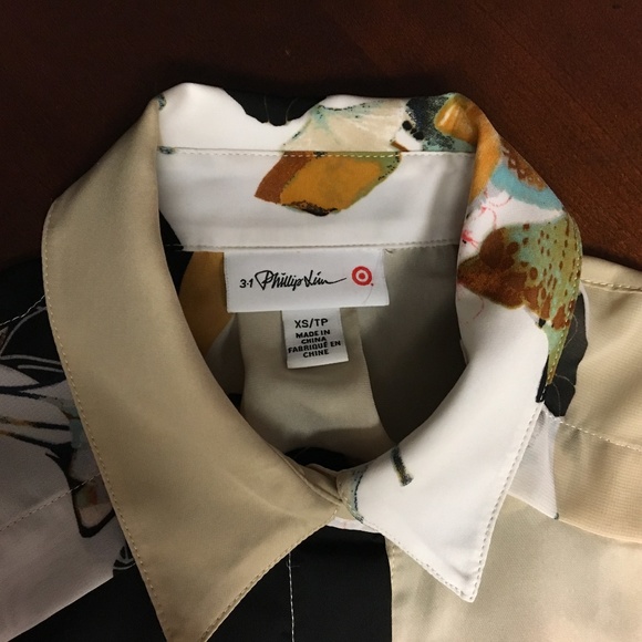 button down shirt - Picture 2 of 5